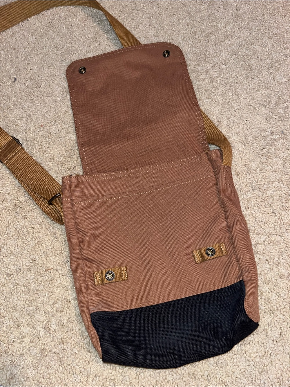 Carhartt Tan and Black Canvas Messenger Bag - Picture 3 of 5